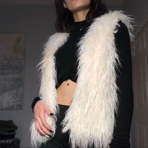 FAUX FUR VEST